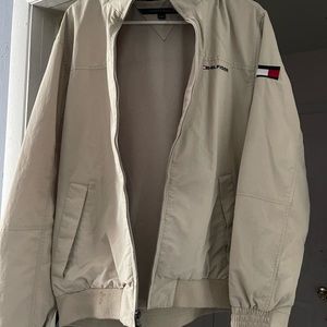✨ Tommy Hilfiger Jacket ✨